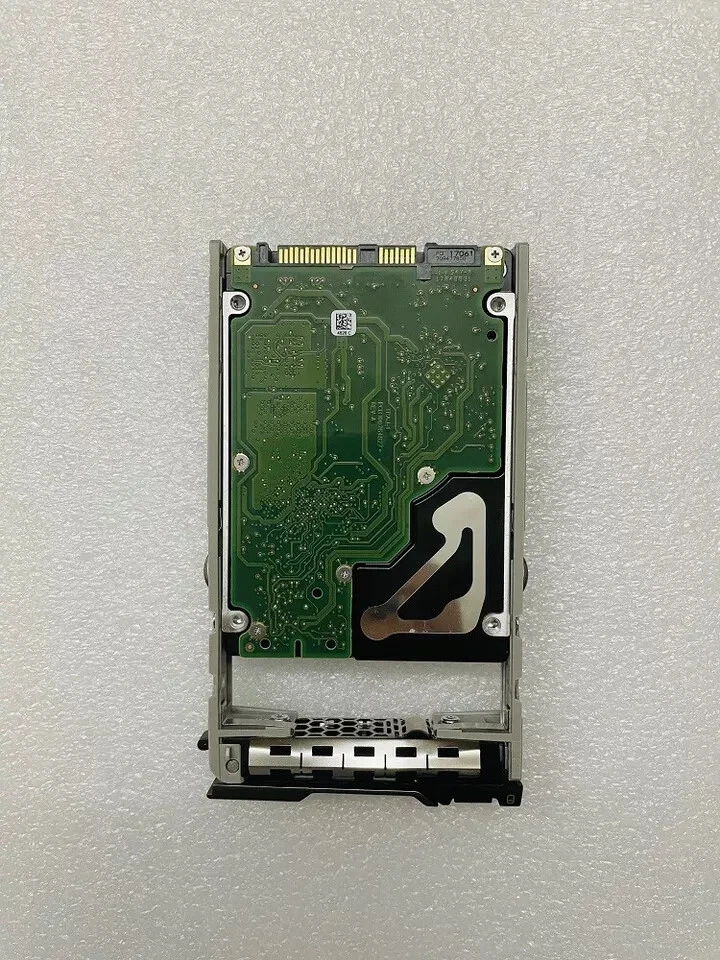 Dell ST300MP0005 HDD 300GB 10K 12Gbps SAS 2.5" Hard Drive — photo 2 of 4